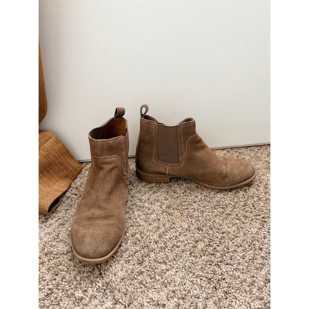 BOC Suede Booties Tan 8